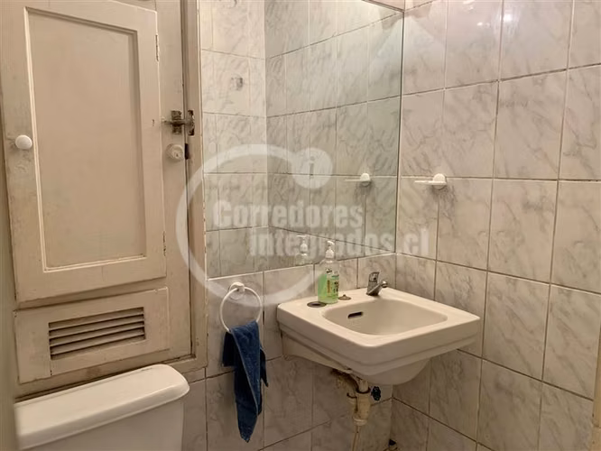 Oficina en venta en Santiago, 5 privados, sala reuniones - Imagen 15