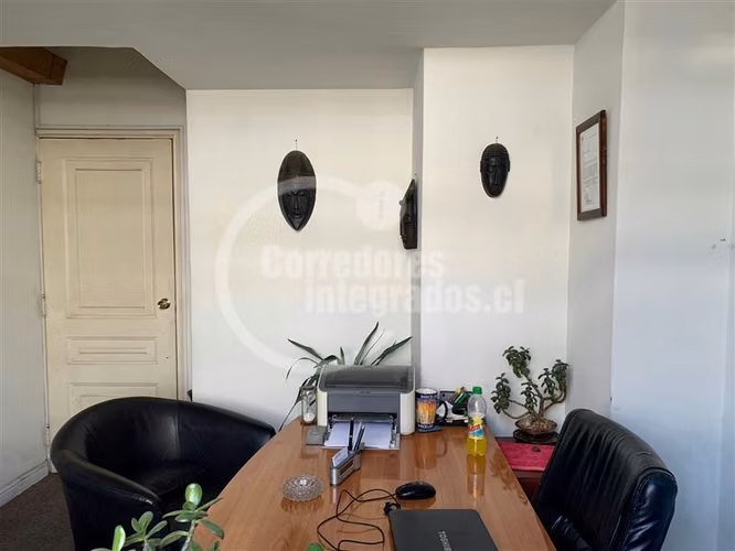 Oficina en venta en Santiago, 5 privados, sala reuniones - Imagen 12