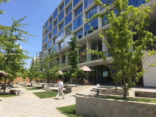 Local Comercial en venta en Lo Barnechea - Imagen 7