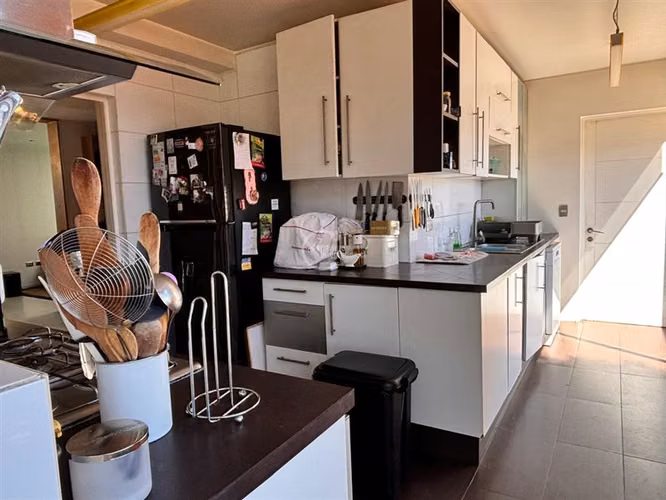 Casa en venta de 5 dorm. en Concón