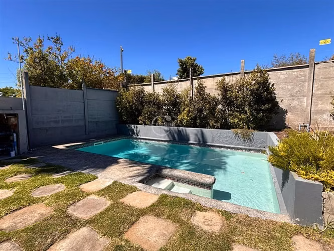 Casa en venta de 5 dorm. en Concón