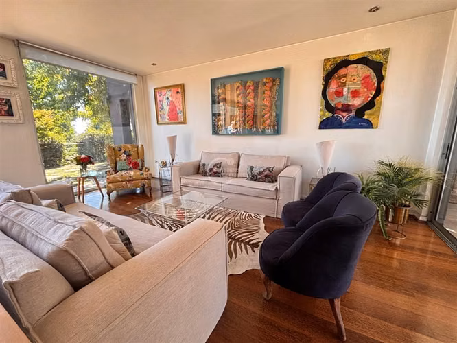Casa en venta de 5 dorm. en Concón