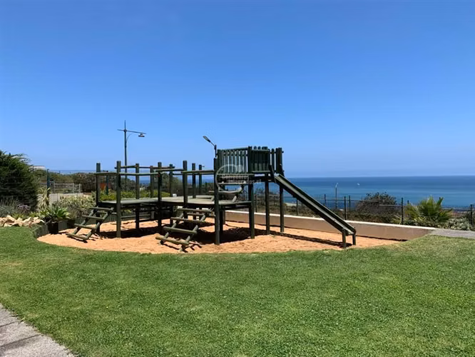 Departamento en venta de 3 dorm. vista al mar en Concón