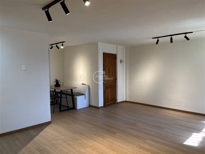 Departamento en venta de 2 dorm. en Macul