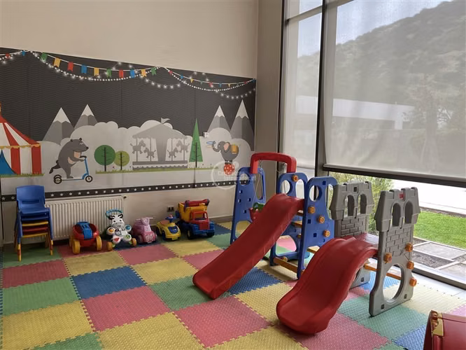 Departamento en venta de 3 dorm. en Vitacura