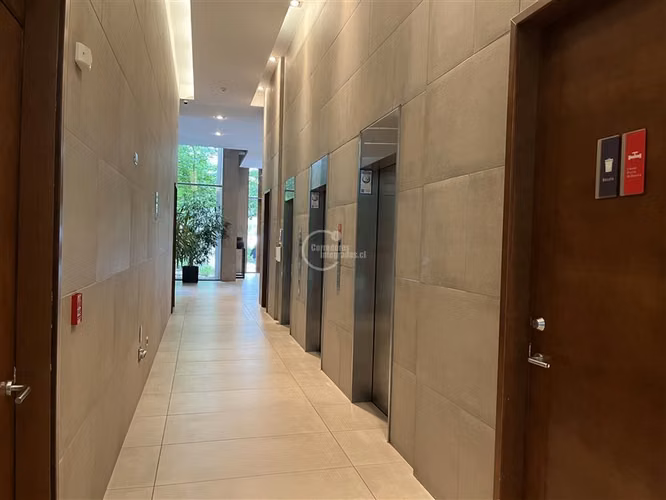 Departamento en venta de 3 dorm. en Vitacura