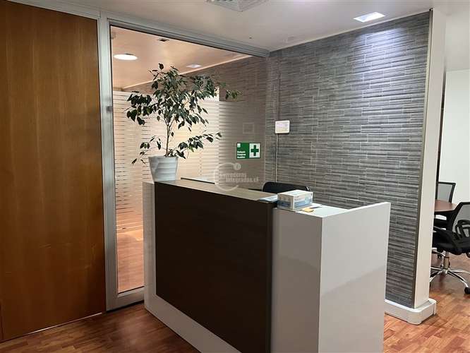 Oficina en arriendo en Las Condes