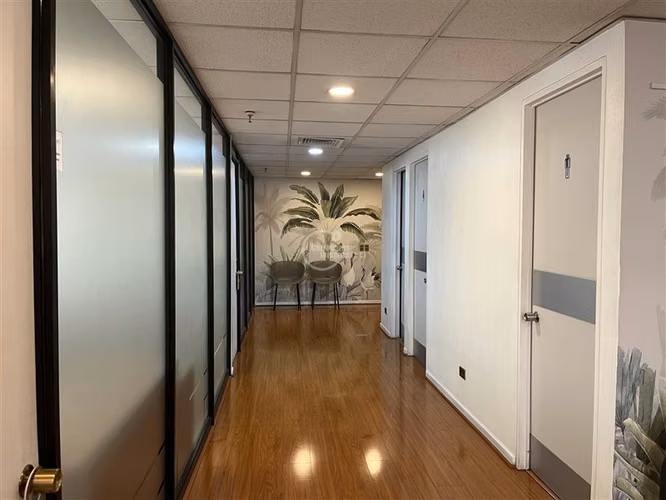 Oficina en arriendo en Providencia - Imagen 3