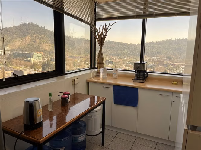 Oficina en arriendo en Providencia - Imagen 12