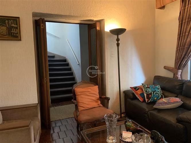 Casa en venta de 7 dorm. en Providencia - Imagen 5