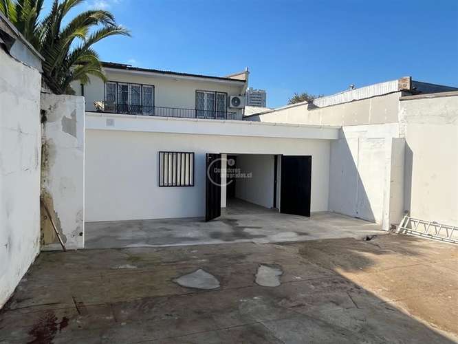 Gran local Comercial en arriendo en Independencia