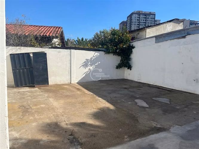 Gran local Comercial en arriendo en Independencia