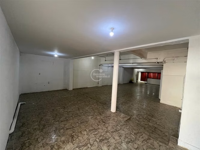 Gran local Comercial en arriendo en Independencia
