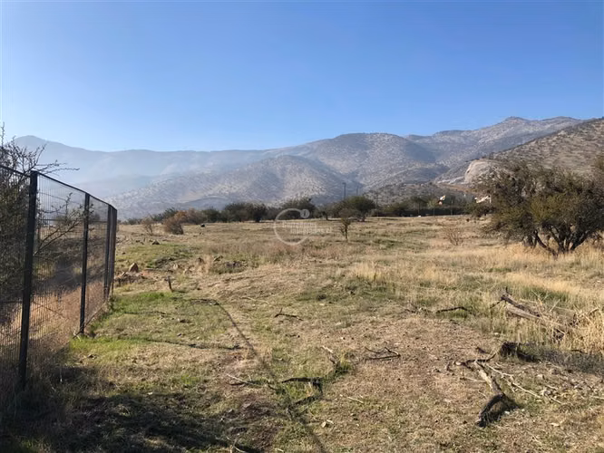 Sitio en venta en Colina