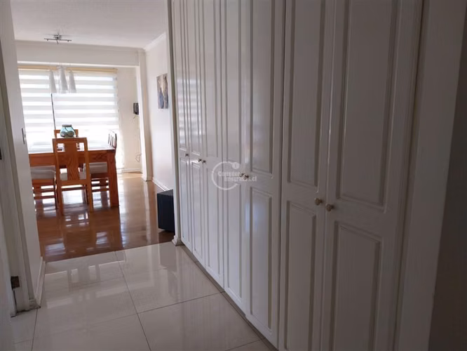 Arriendo departamento en Reñaca, de 3D, 3B, a pasos playa.
