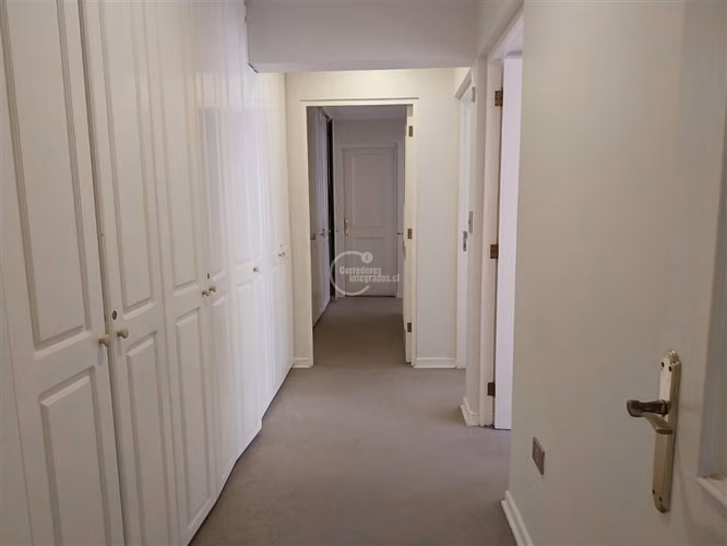 Arriendo departamento en Reñaca, de 3D, 3B, a pasos playa.
