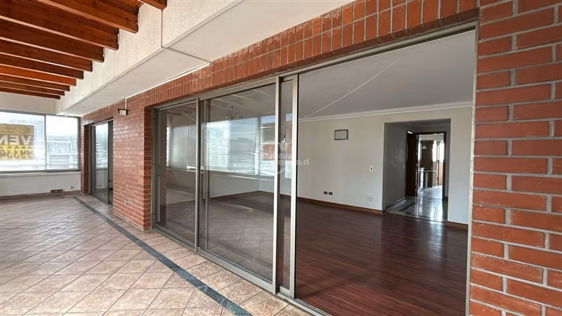 Departamento en venta de 4 dorm. en Viña del Mar