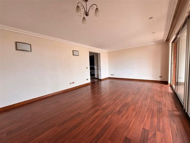 Departamento en venta de 4 dorm. en Viña del Mar