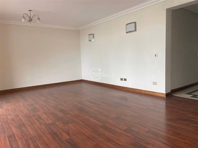 Departamento en venta de 4 dorm. en Viña del Mar