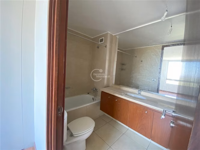 Departamento en venta de 2 dorm. en Vitacura