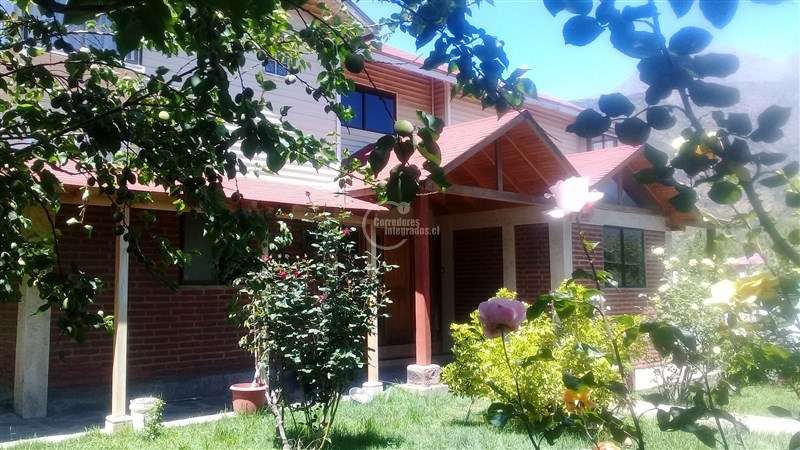 Casa en venta de 4 dorm. en San José de Maipo