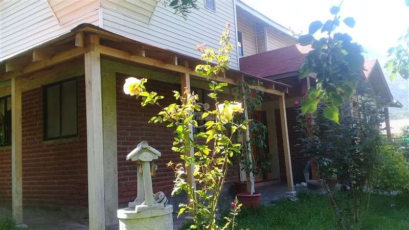 Casa en venta de 4 dorm. en San José de Maipo