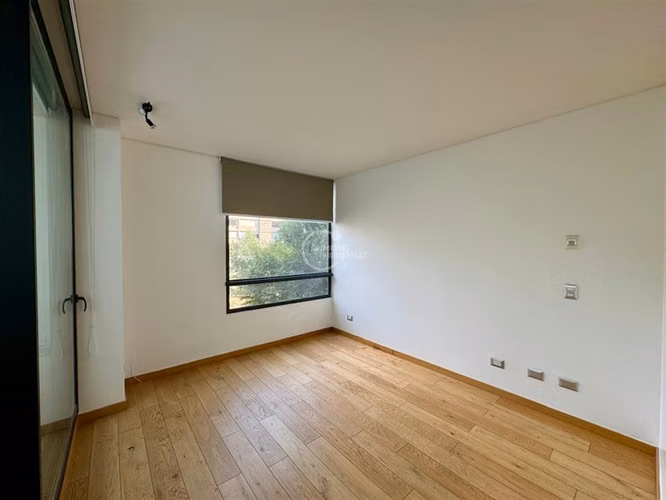 Departamento en venta de 3 dorm. en Lo Barnechea