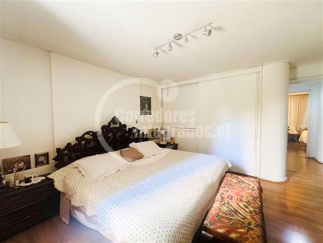 Departamento en venta de 4 dorm. en Vitacura