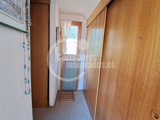 Venta casa-sitio-8 dormitorios-12.000m2 -Lo Barnechea
