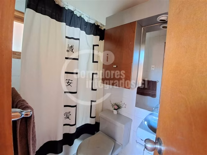 Venta casa-sitio-8 dormitorios-12.000m2 -Lo Barnechea