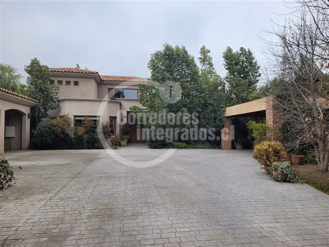 Casa en venta de 6 dorm. en Colina - Imagen 2
