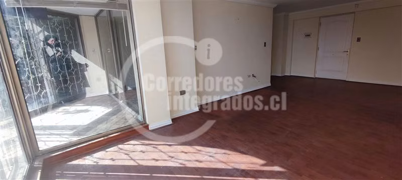 Depto 3D con jardín privado, Edificio Grecomar, Reñaca