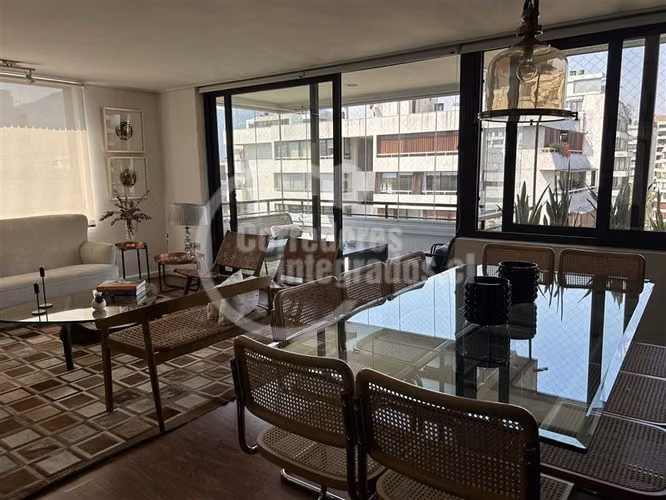 Departamento en venta de 4 dorm, 3 baños, en Vitacura