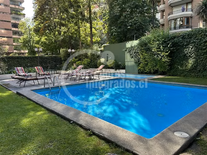Departamento en venta de 4 dorm, 3 baños, en Vitacura