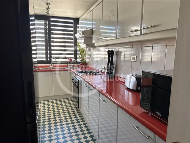 Departamento en venta de 4 dorm, 3 baños, en Vitacura