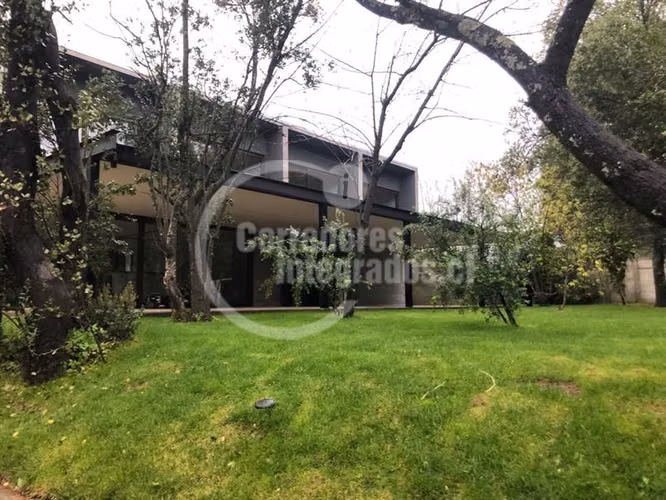 Casa en venta de 5 dorm. en Talca