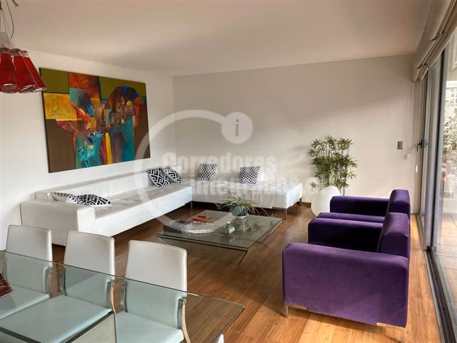 Departamento en venta de 3 dorm. en Vitacura