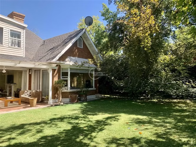 Casa en venta en Lo Barnechea