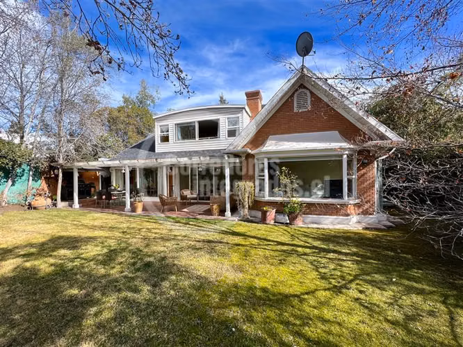 Casa en venta en Lo Barnechea