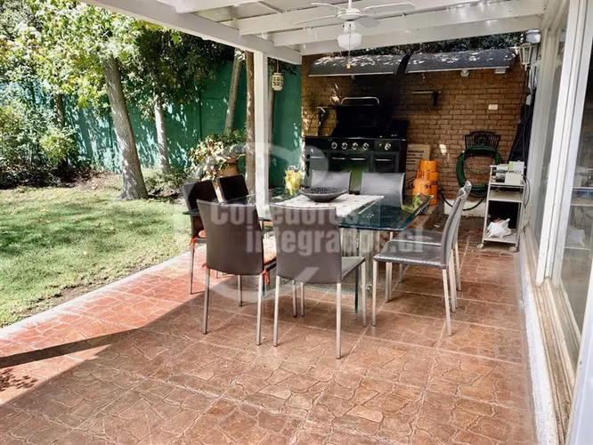 Casa en venta en Lo Barnechea