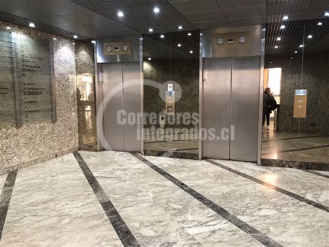 Oficina en arriendo en Providencia