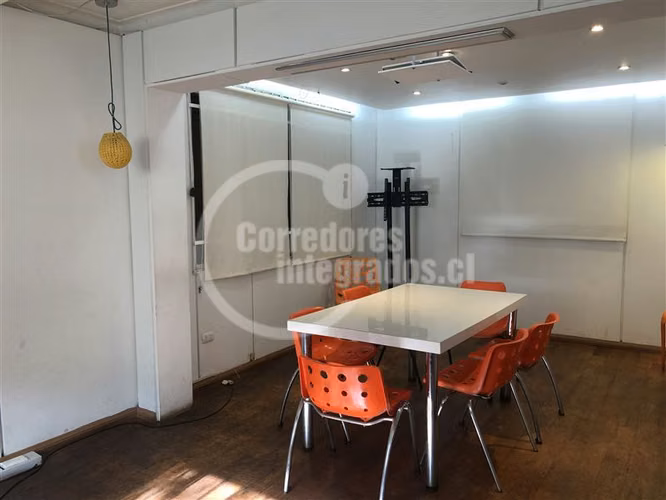 Oficina en arriendo en Providencia - Imagen 2