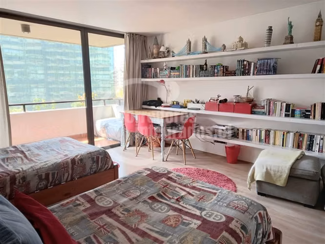 Venta Departamento Las Condes El Golf Remodelado