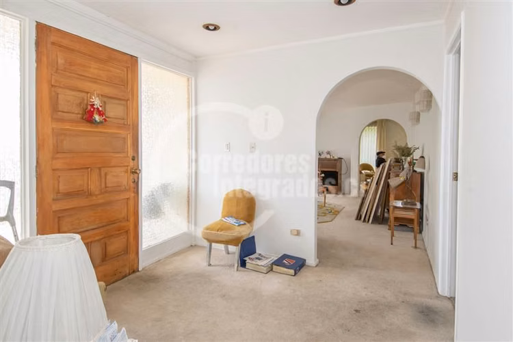Venta Casa en Reñaca, 2D, 2B, buena orientación gran terreno