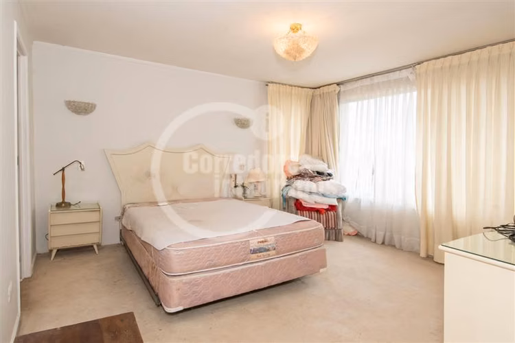 Venta Casa en Reñaca, 2D, 2B, buena orientación gran terreno
