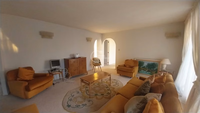Venta Casa en Reñaca, 2D, 2B, buena orientación gran terreno