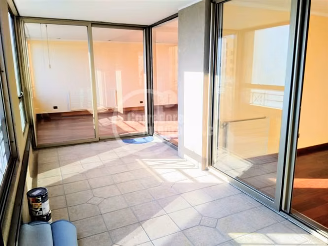 Departamento en venta de 4 dorm. en Viña del Mar
