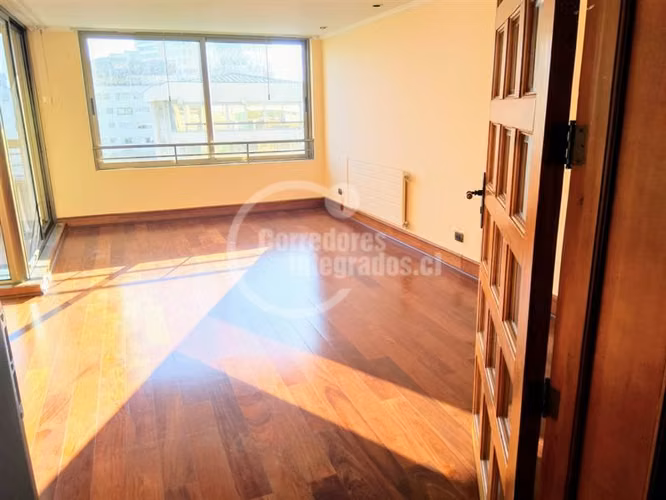 Departamento en venta de 4 dorm. en Viña del Mar