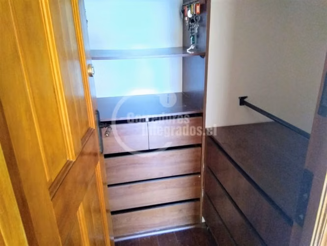 Departamento en venta de 4 dorm. en Viña del Mar