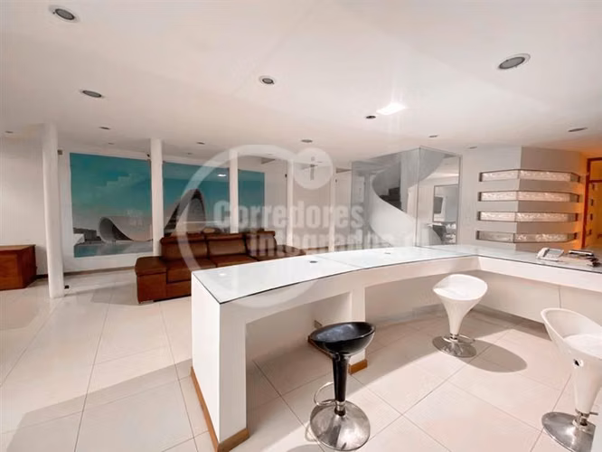 Oficina en venta en Recoleta